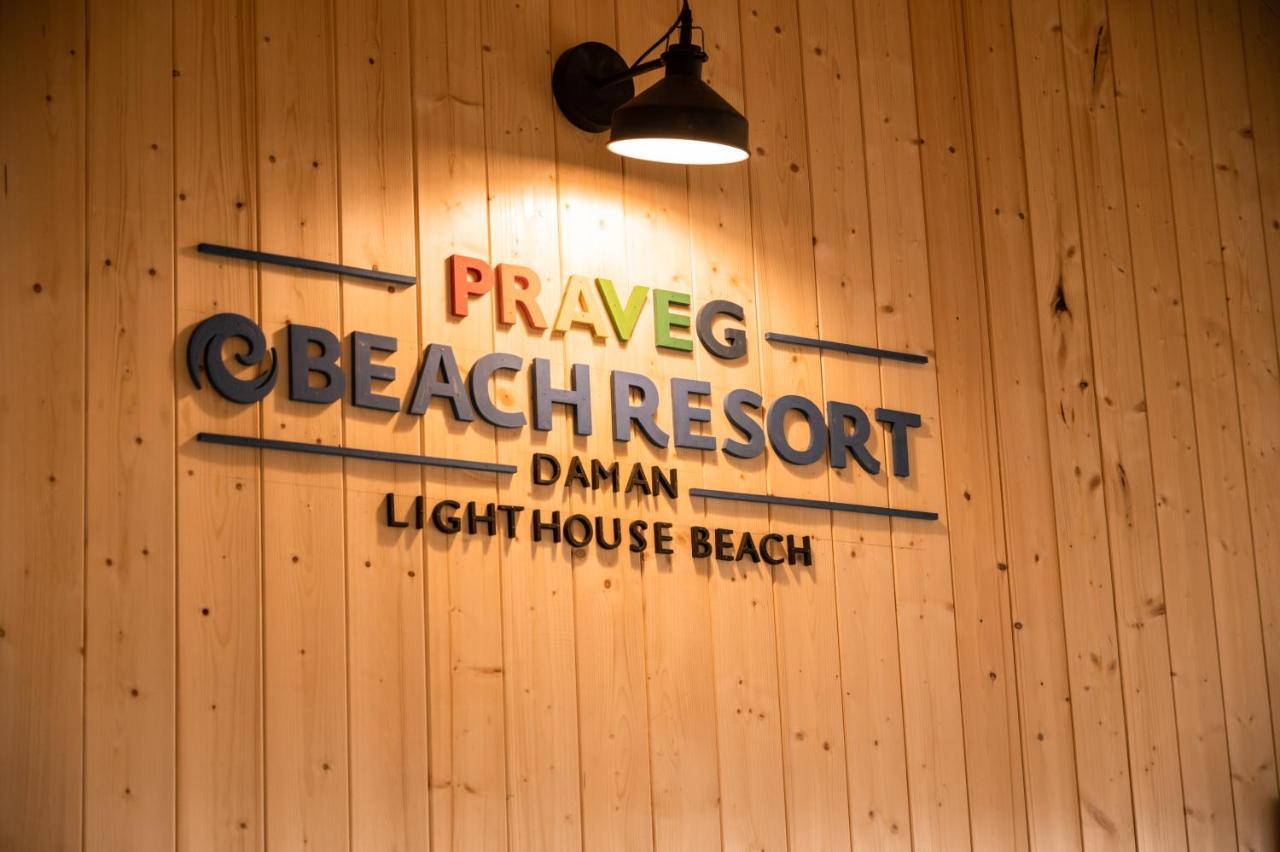 Praveg Beach Resort Daman Lighthouse Beach Eksteriør billede