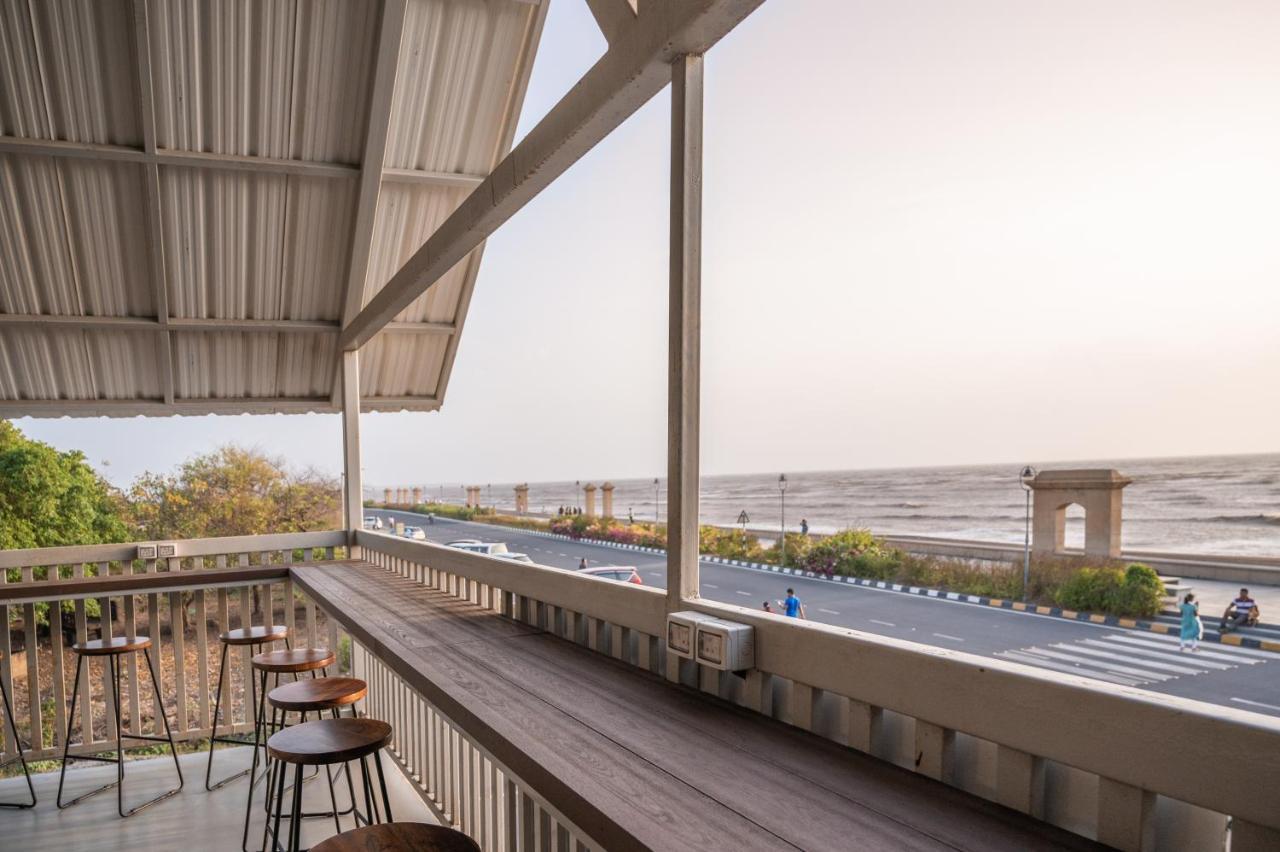 Praveg Beach Resort Daman Lighthouse Beach Eksteriør billede